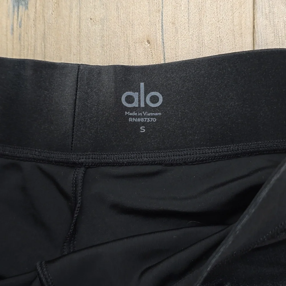 ALO Yoga alo yoga